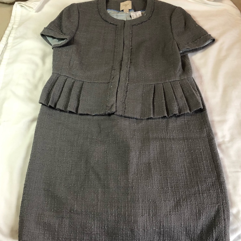 J. Crew suiting NWT sz 10 gray tweed skirt suit